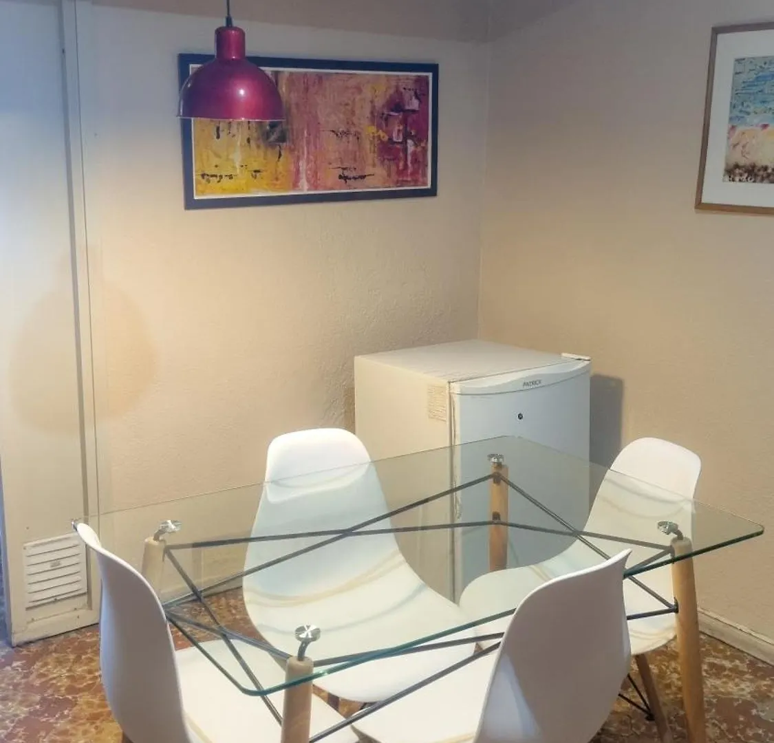 Confortable Departamento En Pleno Centro De Mendoza Apartmán